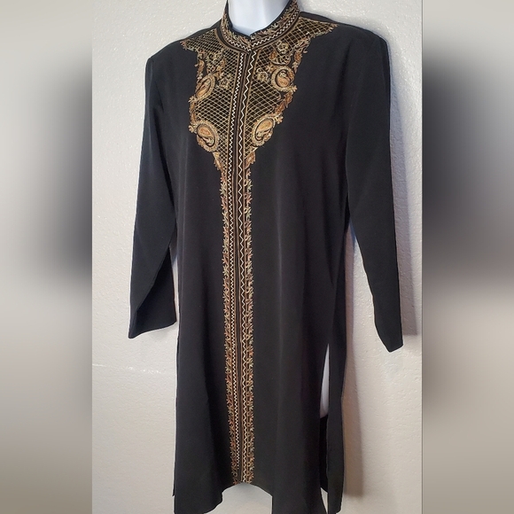 Black Tunic with Gold Embroidery Mandarin Collar Sherwani Kaftan Size 10 - Picture 10 of 10